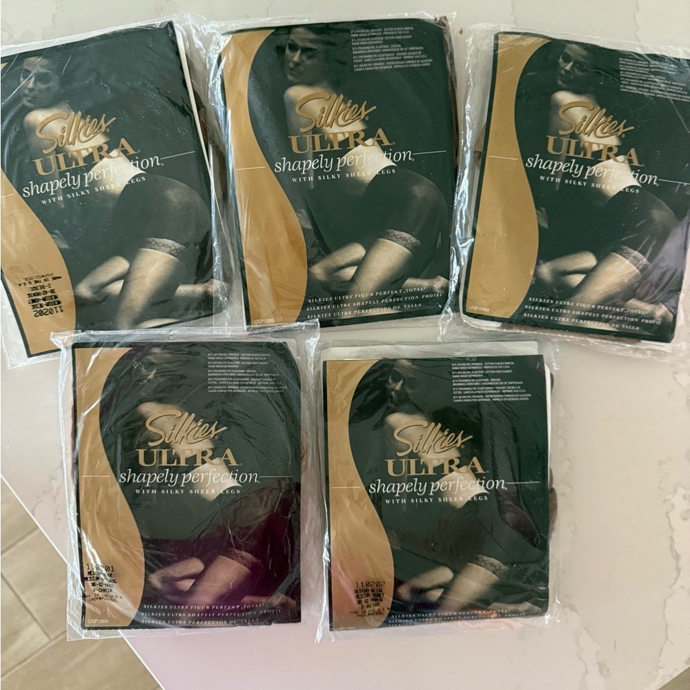 Silkies Ultra Shapely Perfection Pantyhose - Lot of 5 New Black and Tan